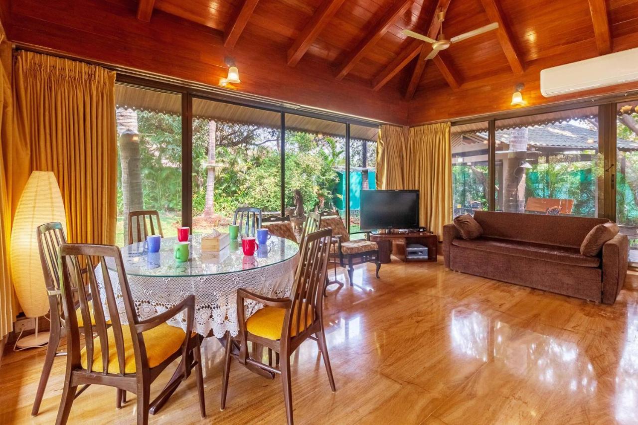 Stayvista'S Casa Palmera - Pet-Friendly Villa With Pool, Garden With Gazebo, And Indoor & Outdoor Games Алибаг Экстерьер фото
